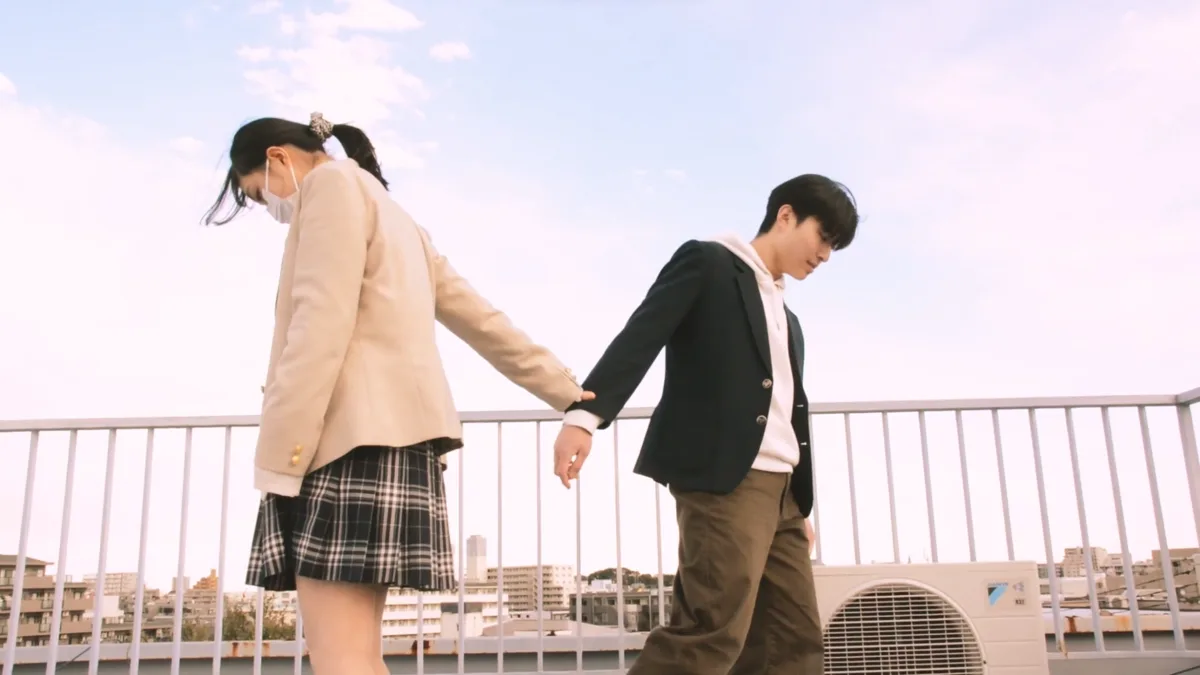 『宮沢さんは剥がさせないっ！』場面写真